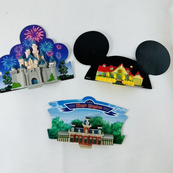 Disney Magic Kingdom Board Game Replacement Pieces 3-D 6pc ATTRACTION BUILDINGS - Picture 5 of 7